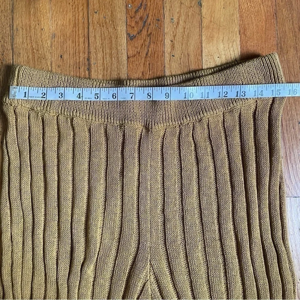 Free People Knit Flare Crops Size Large